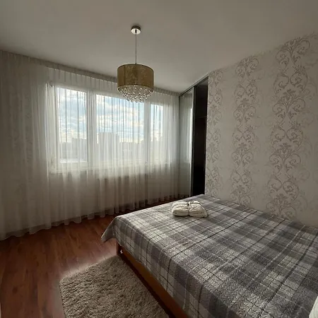 Alex Apartman *